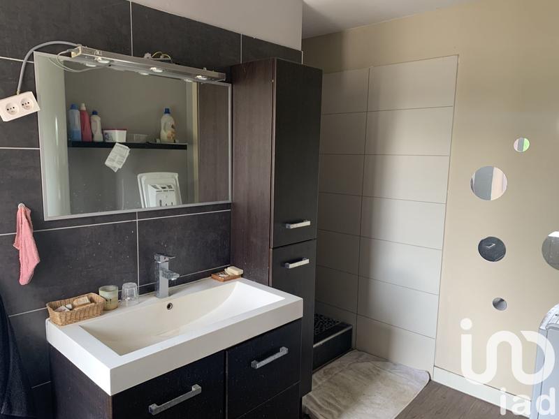 Maison - 228 m² - 8 pièces