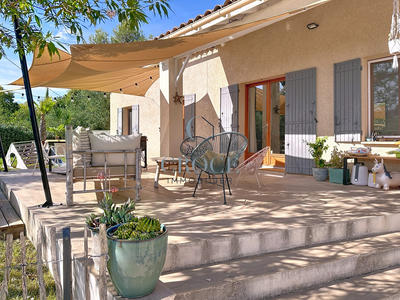 Maison - 88 m² - 4 pièces