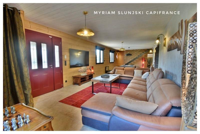 Villa - 210 m² - 6 pièces