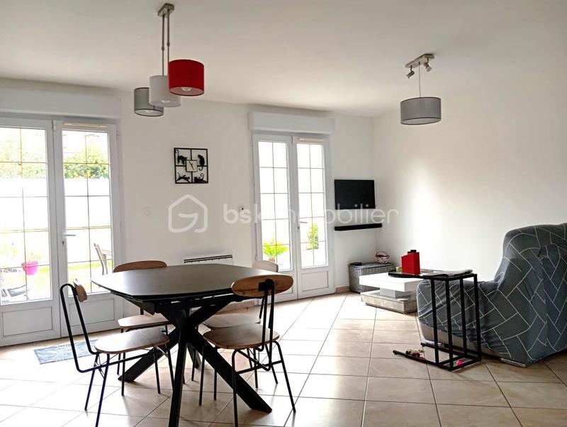 Maison - 106 m² - 5 pièces