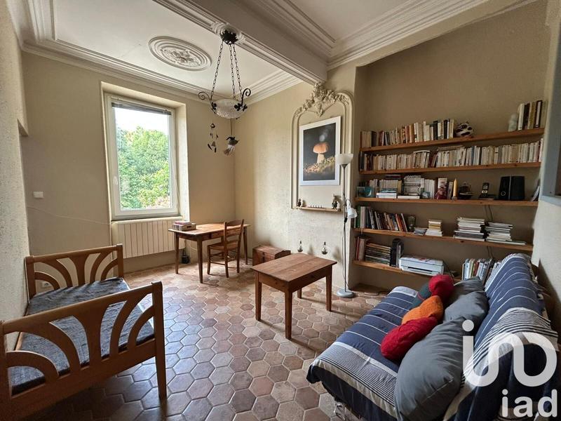 Maison - 198 m² - 6 pièces