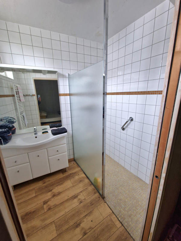 Maison - 257 m² - 10 pièces