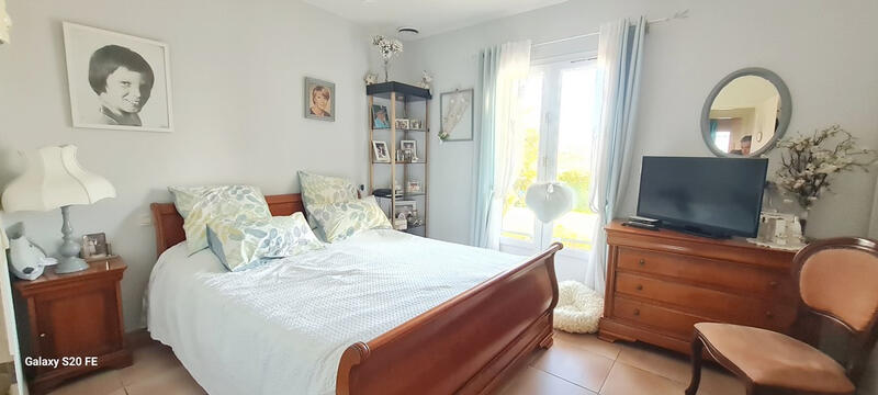 Villa - 140 m² - 5 pièces