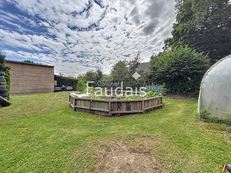 Maison - 138 m² - 7 pièces