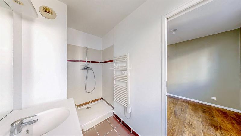 Appartement - 102 m² - 5 pièces