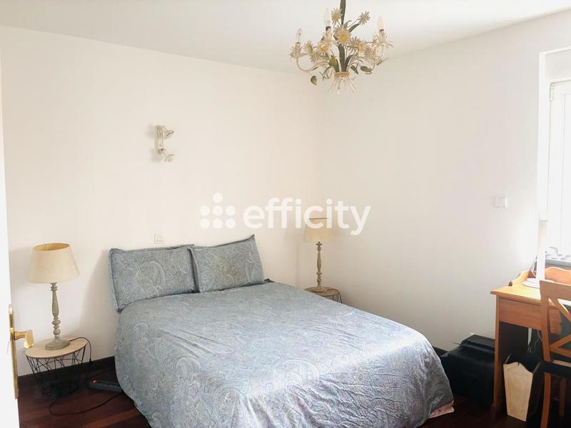 Maison - 165 m² - 6 pièces