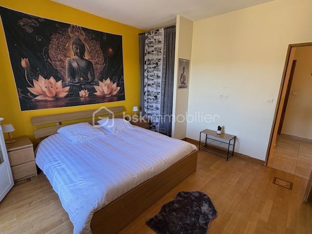 Château - 177 m² - 6 pièces