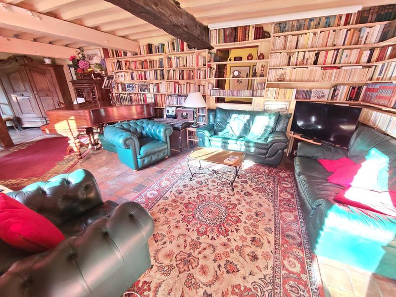 Propriété - 292 m² - 14 pièces