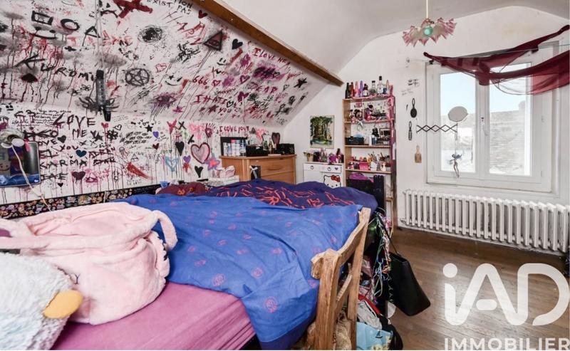 Maison - 104 m² - 4 pièces