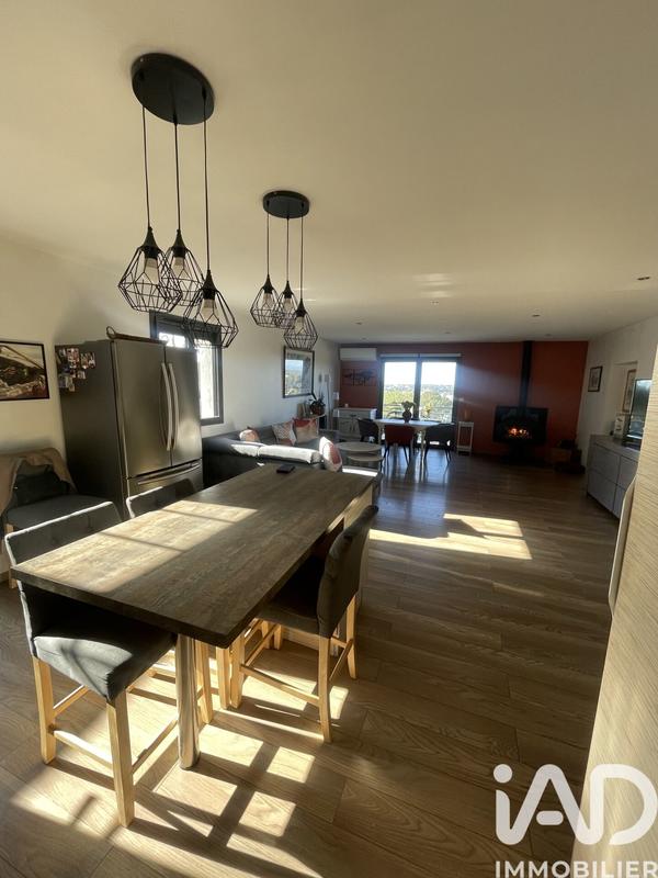 Maison - 140 m² - 6 pièces