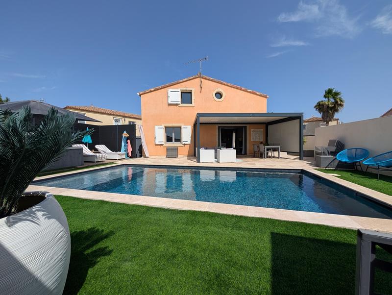 Maison - 195 m² - 6 pièces