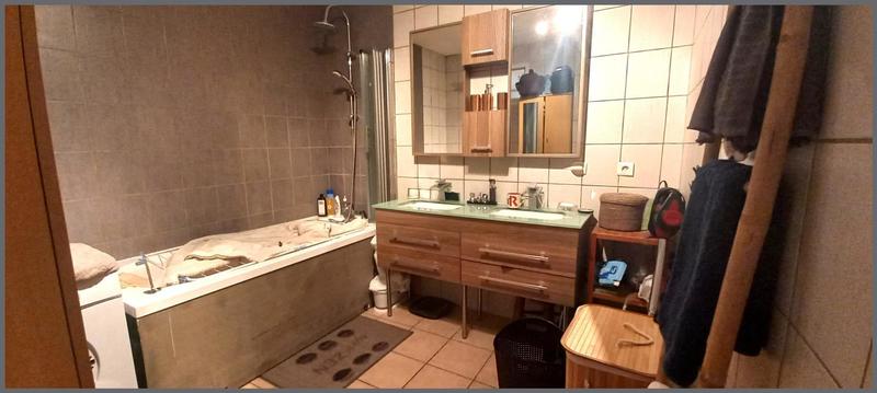 Maison - 98 m² - 5 pièces