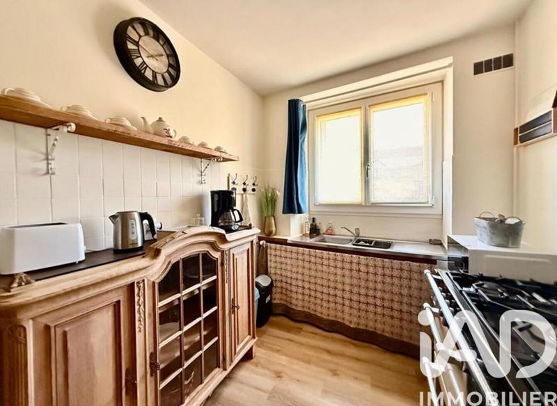 Maison - 360 m² - 16 pièces