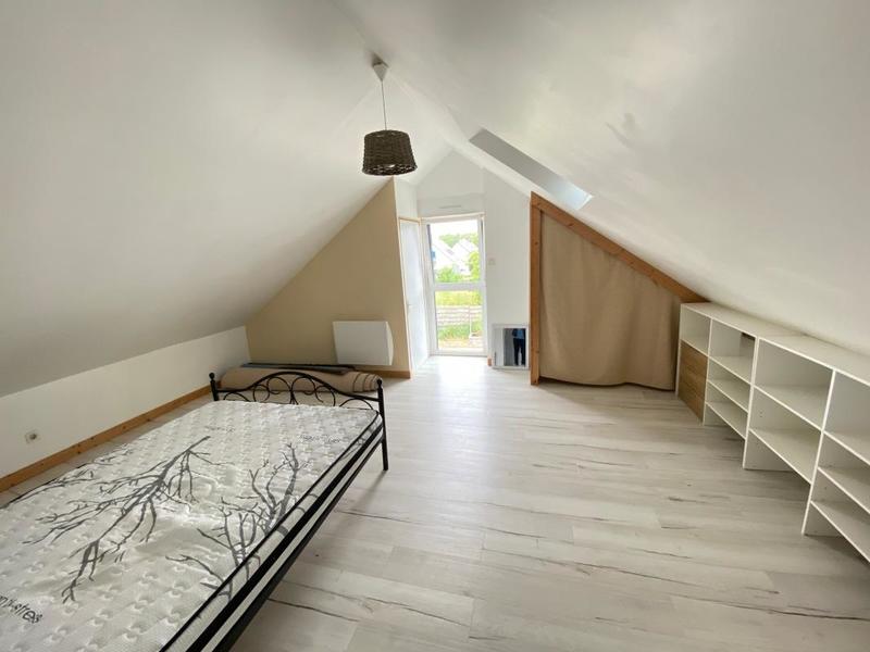 Maison - 104 m² - 4 pièces