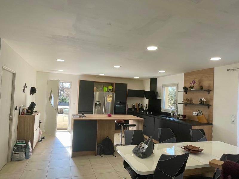 Maison - 105 m² - 4 pièces