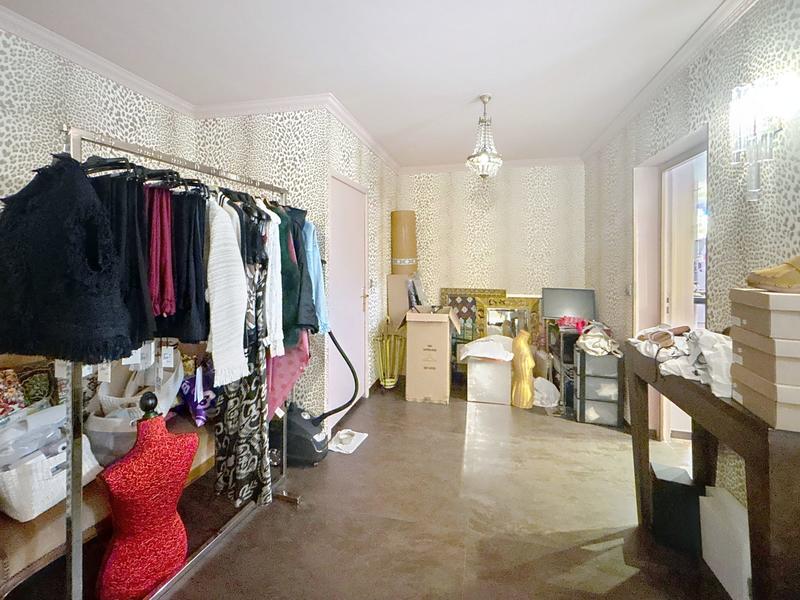 Fonds de commerce - Magasins - 100 m²