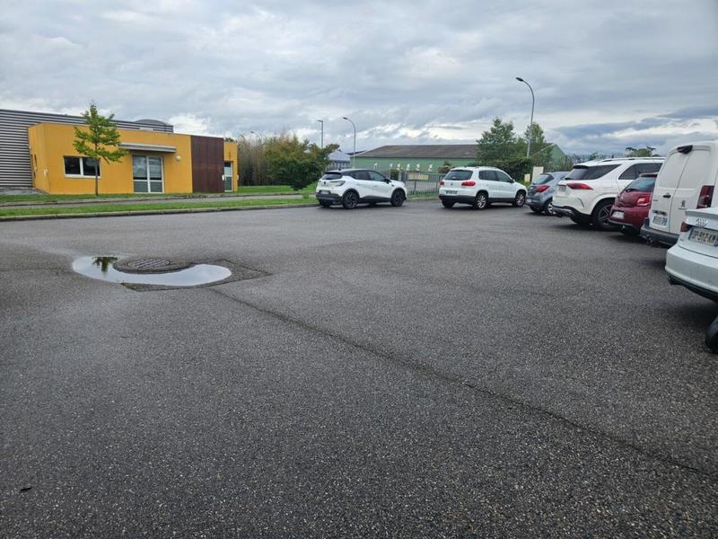 Local commercial - 89 m² - 1 pièce