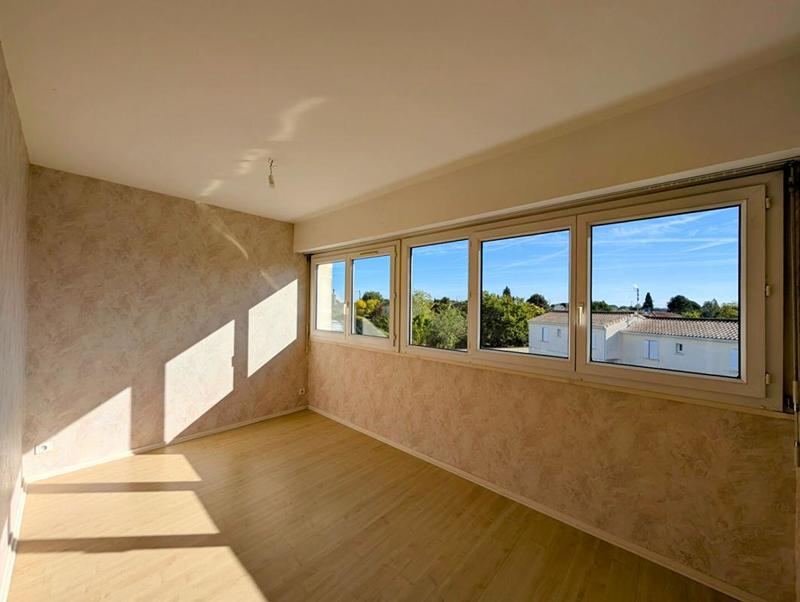 Appartement - 83 m² - 4 pièces