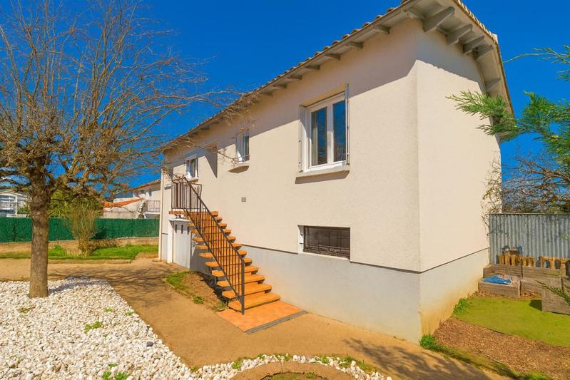 Maison - 88 m² - 5 pièces