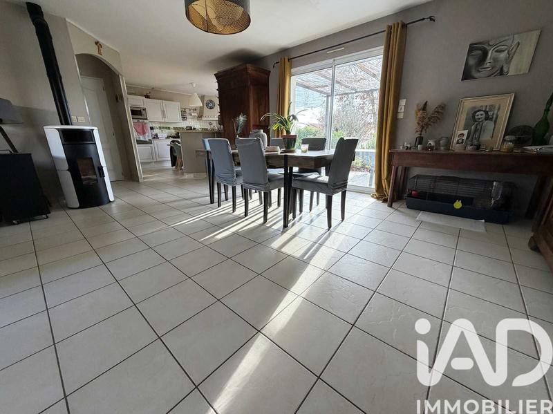Maison - 110 m² - 5 pièces