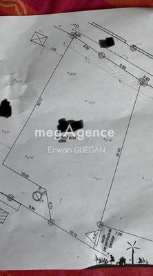 Terrain constructible - 650 m²