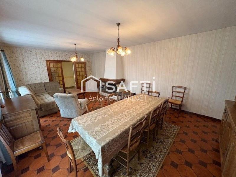 Maison - 102 m² - 4 pièces