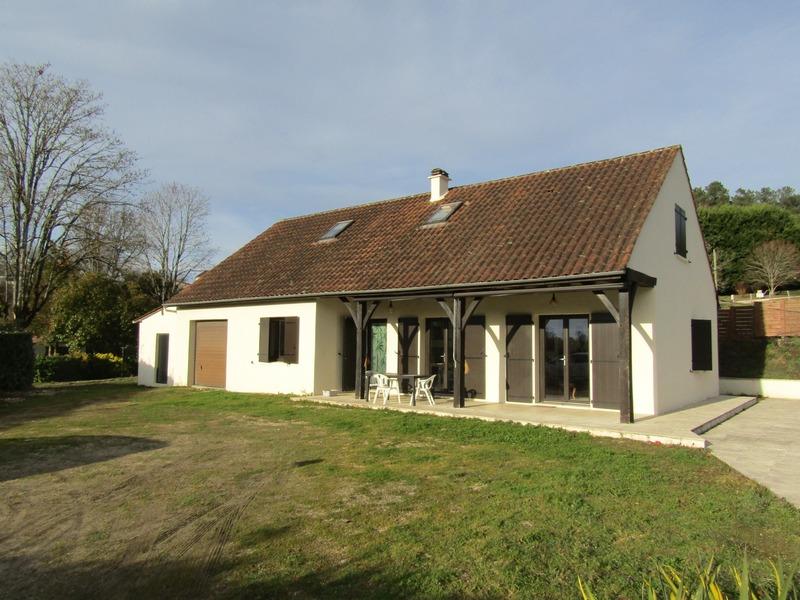 Maison - 150 m² - 6 pièces