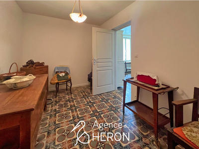 Propriété - 112 m² - 6 pièces