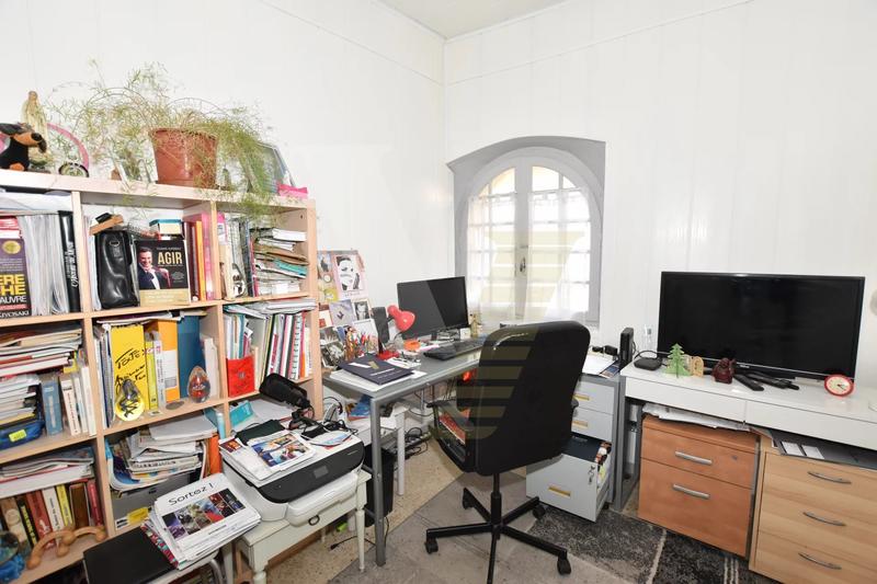 Maison - 90 m² - 6 pièces