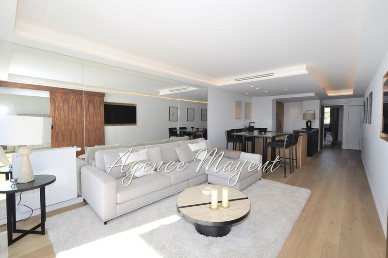 Appartement - 85 m² - 3 pièces