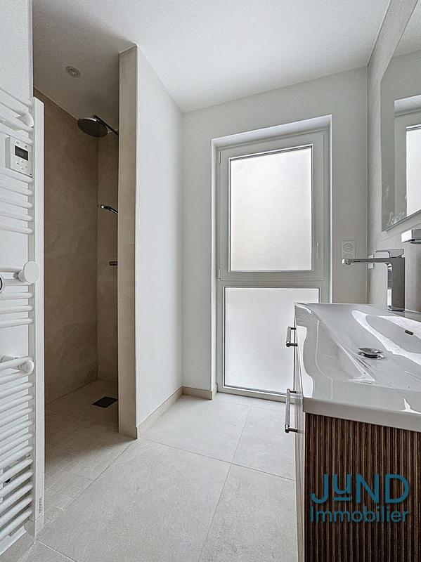 Maison - 103 m² - 4 pièces