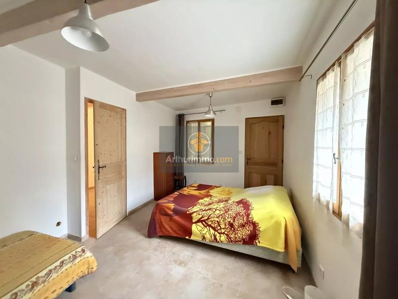 Immeuble - 155 m² - 7 pièces