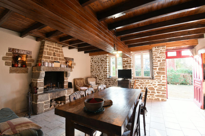 Maison - 90 m² - 4 pièces