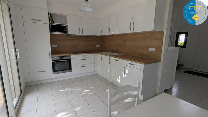 Maison - 95 m² - 5 pièces