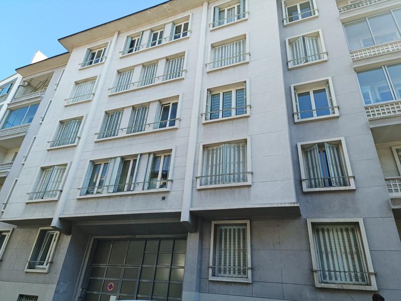 Appartement - 90 m² - 4 pièces