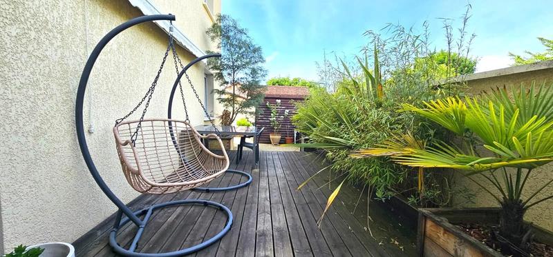 Maison - 122 m² - 5 pièces