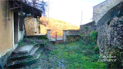 Maison - 103 m² - 3 pièces