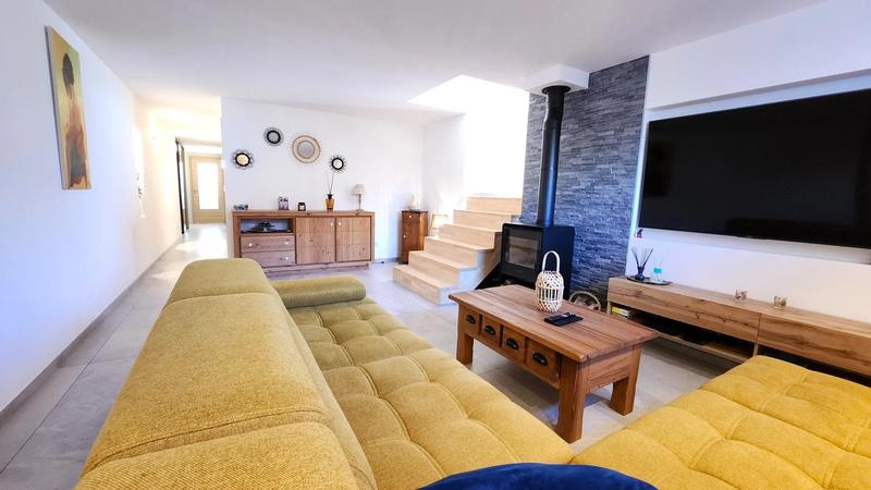 Villa - 437 m² - 14 pièces