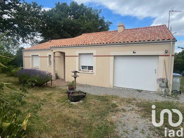 Maison - 89 m² - 5 pièces