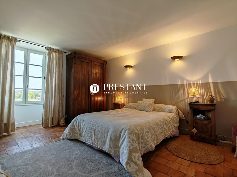 Manoir - 312 m² - 8 pièces