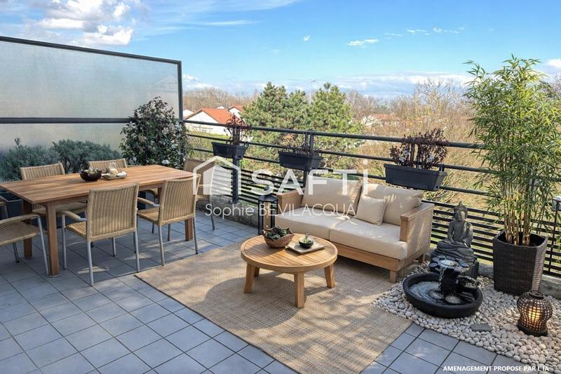 Appartement - 75 m² - 3 pièces