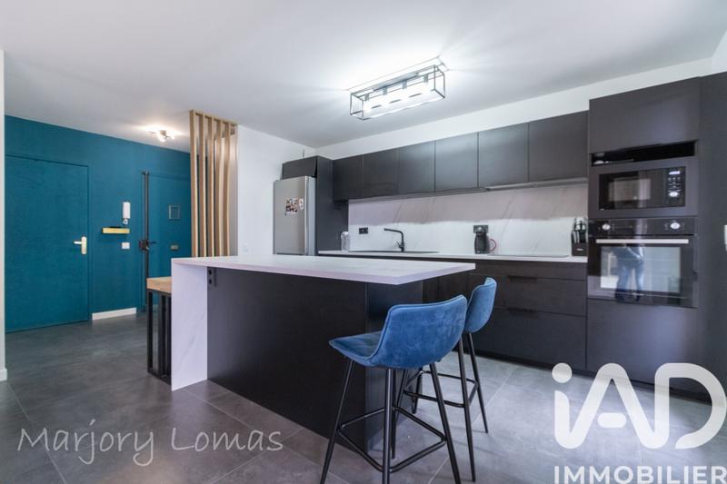 Appartement - 84 m² - 4 pièces