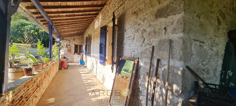 Maison en pierre - 185 m² - 6 pièces