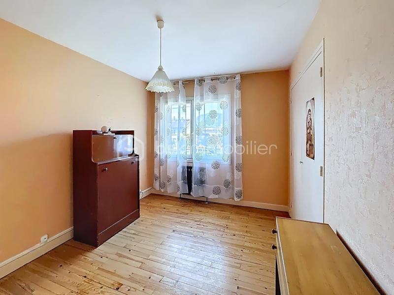 Maison traditionnelle - 112 m² - 6 pièces