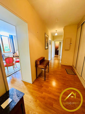 Appartement - 173 m² - 8 pièces