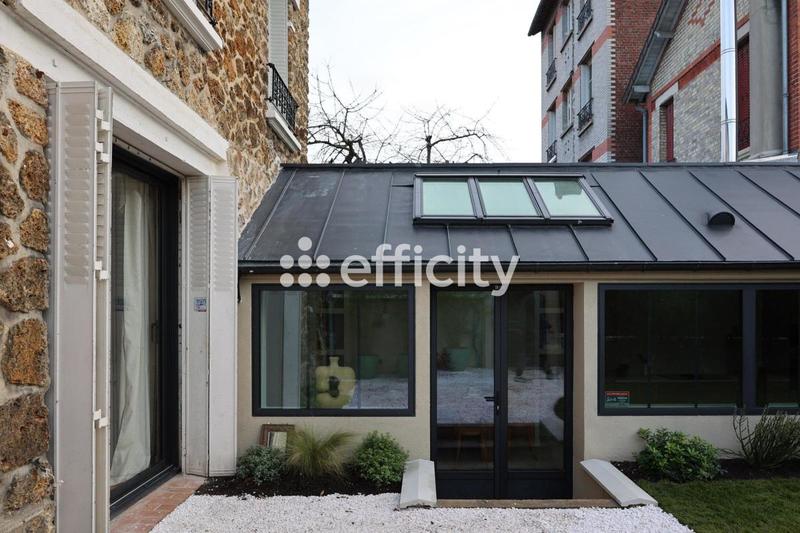 Maison - 141 m² - 5 pièces