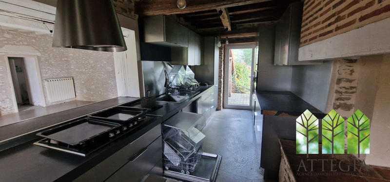 Maison - 190 m² - 10 pièces