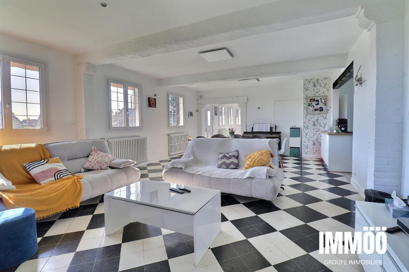 Maison - 190 m² - 6 pièces