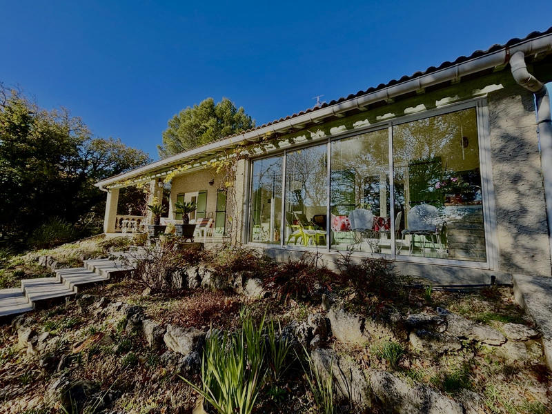 Villa - 150 m² - 5 pièces