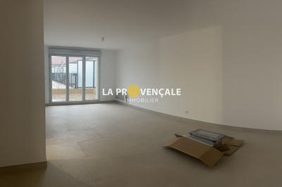 Appartement - 83 m² - 3 pièces